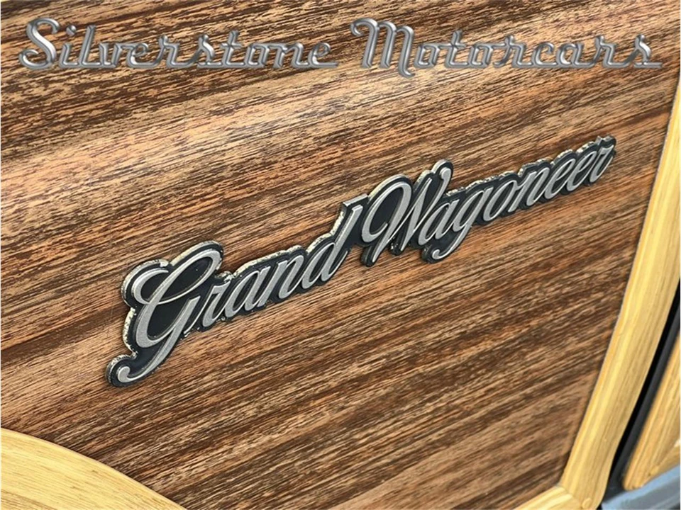 1989 Jeep SJ Grand Wagoneer - Image 4 of 31