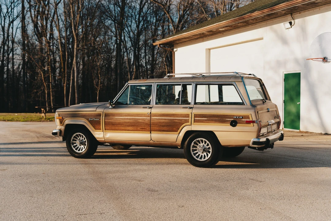 1989 Jeep - Image 15 of 31