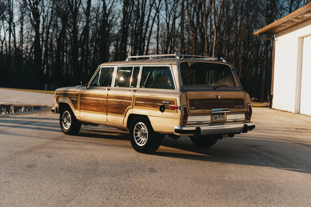 1989 Jeep - Image 16 of 31