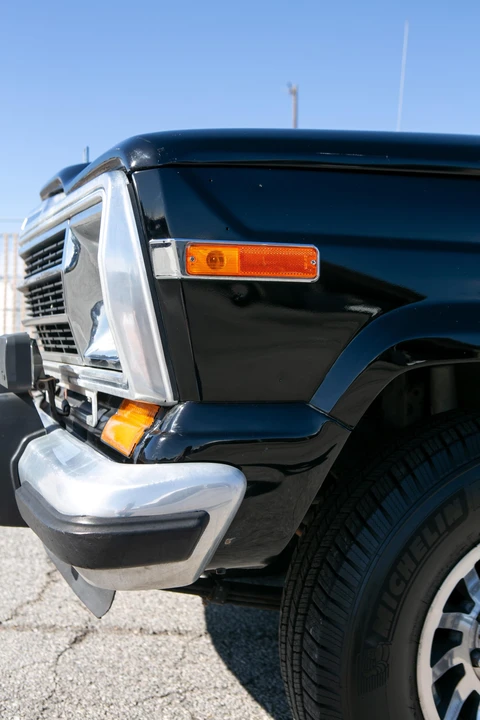 1989 Jeep SJ Grand Wagoneer - Image 21 of 31