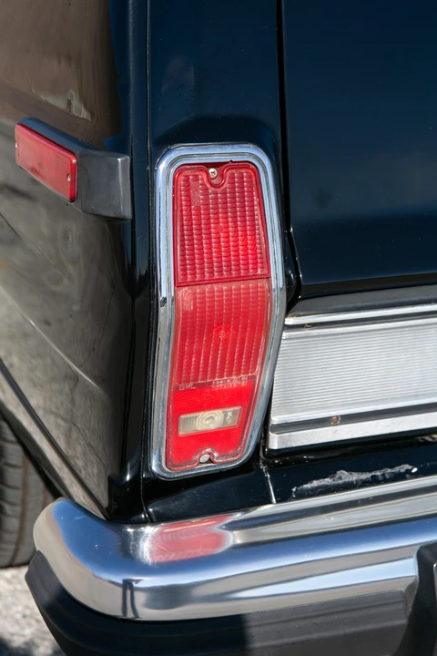 1989 Jeep SJ Grand Wagoneer - Image 29 of 31