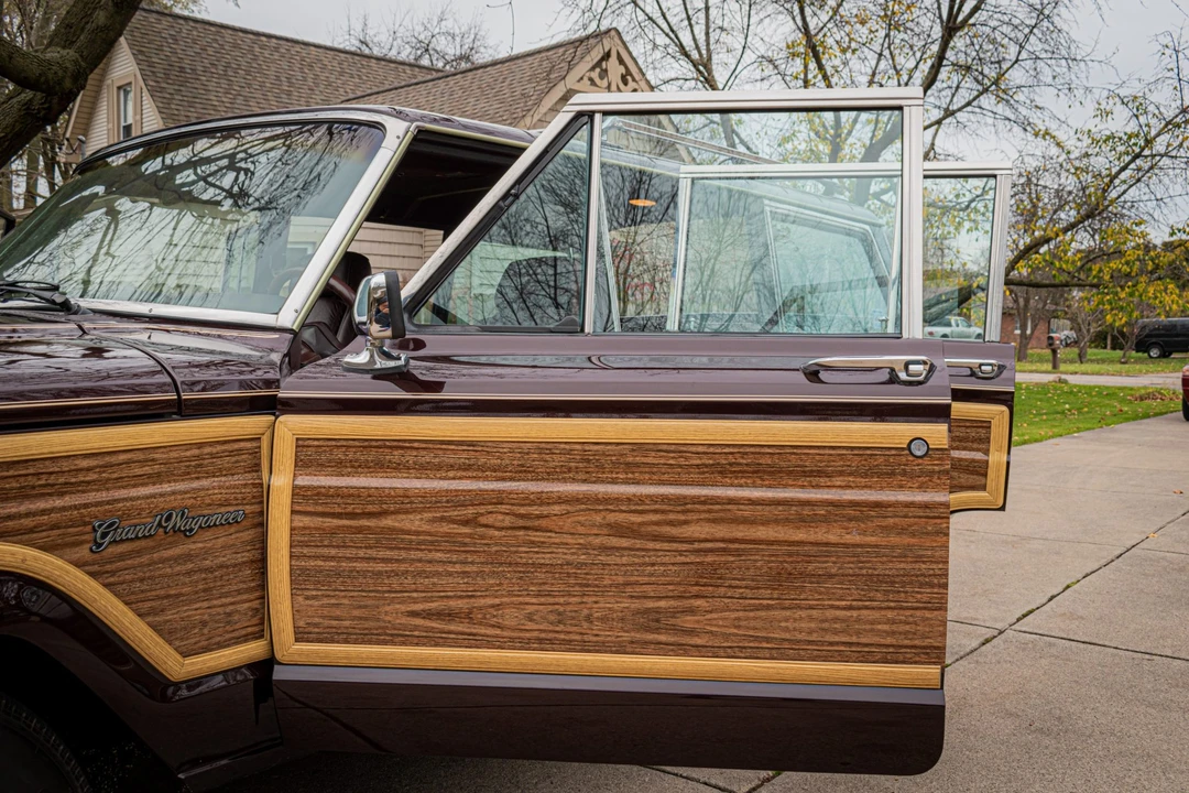1989 Jeep SJ Grand Wagoneer - Image 29 of 31
