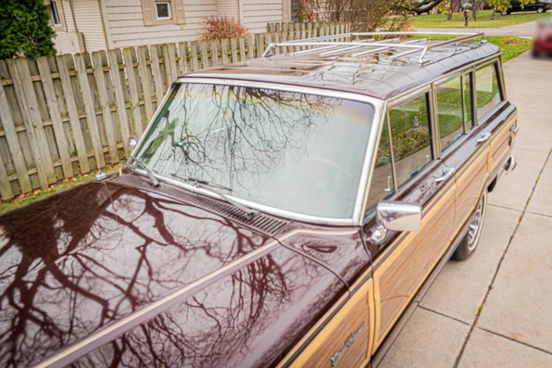 1989 Jeep SJ Grand Wagoneer - Image 11 of 31