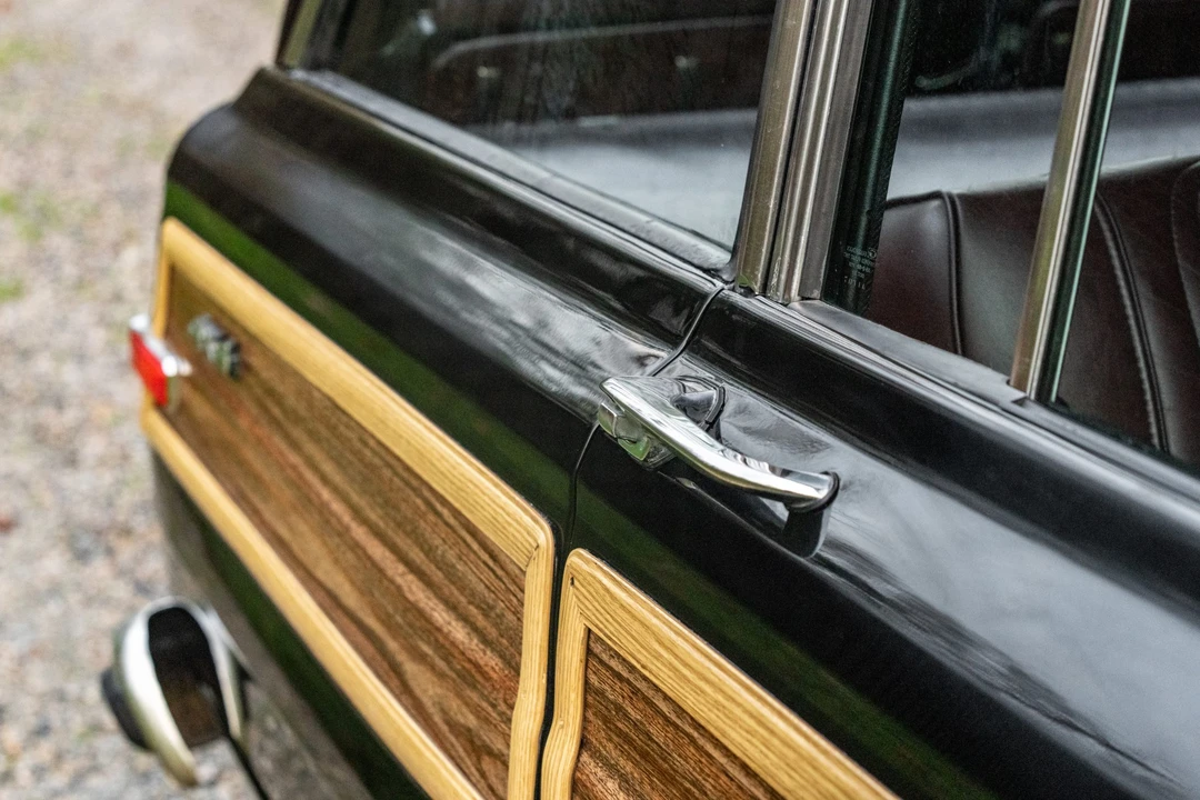 1989 Jeep SJ Grand Wagoneer - Image 27 of 31