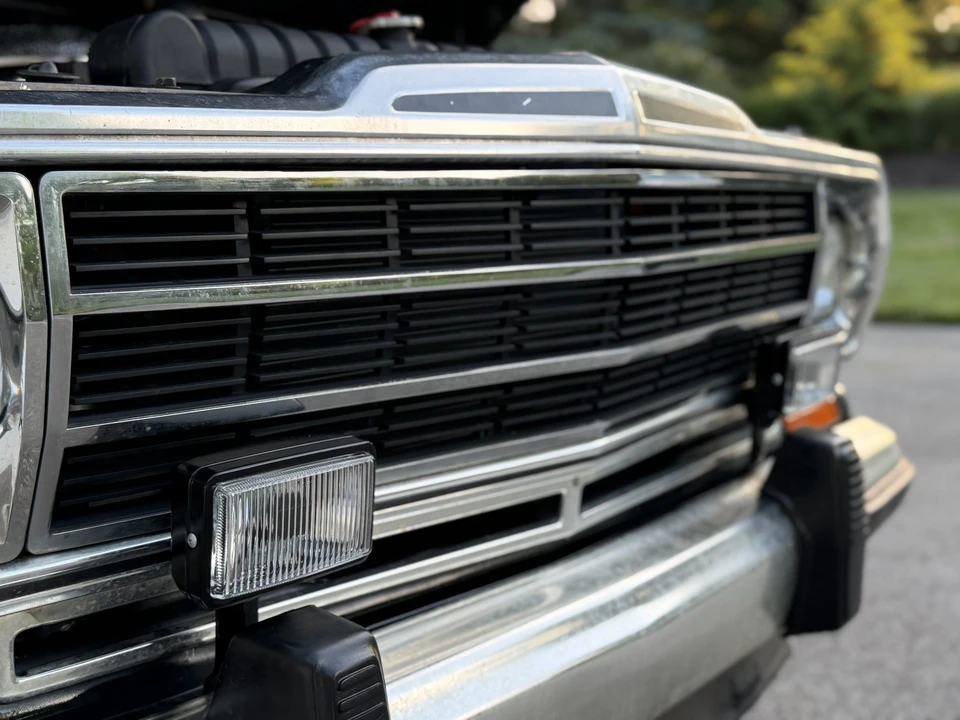 1989 Jeep SJ Grand Wagoneer - Image 31 of 31