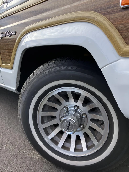 1989 Jeep SJ Grand Wagoneer - Image 31 of 31