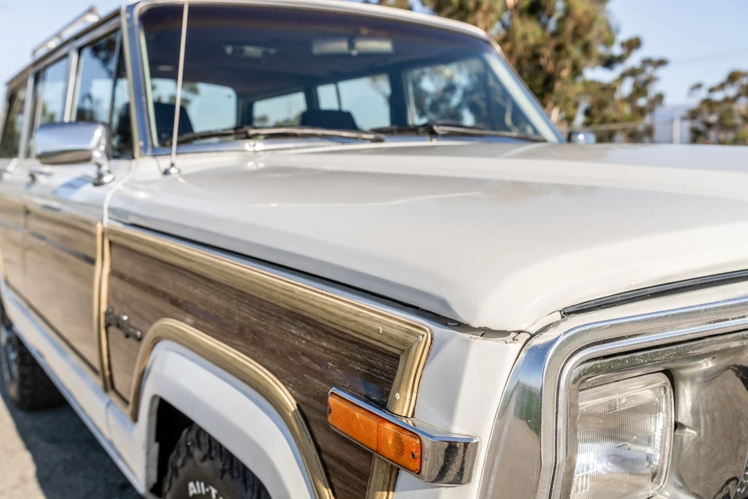 1989 Jeep SJ Grand Wagoneer - Image 27 of 31