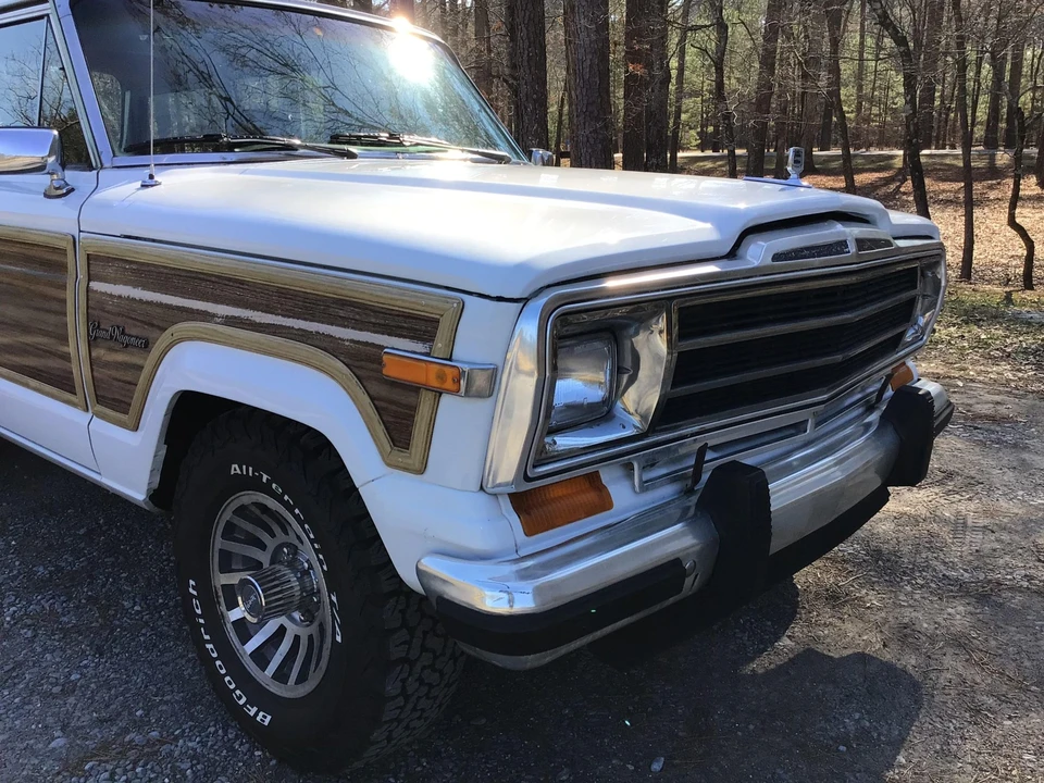 1989 Jeep SJ Grand Wagoneer - Image 26 of 31