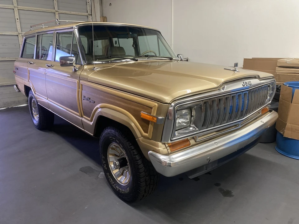 1989 Jeep SJ Grand Wagoneer - Image 22 of 31