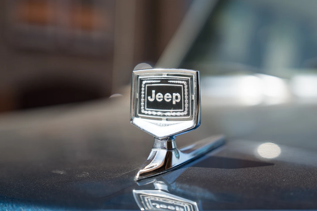 1989 Jeep SJ Grand Wagoneer - Image 15 of 31