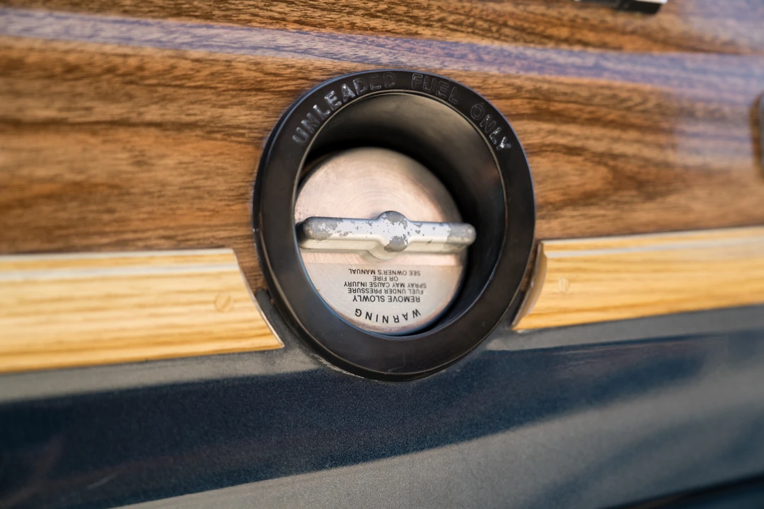 1989 Jeep SJ Grand Wagoneer - Image 29 of 31