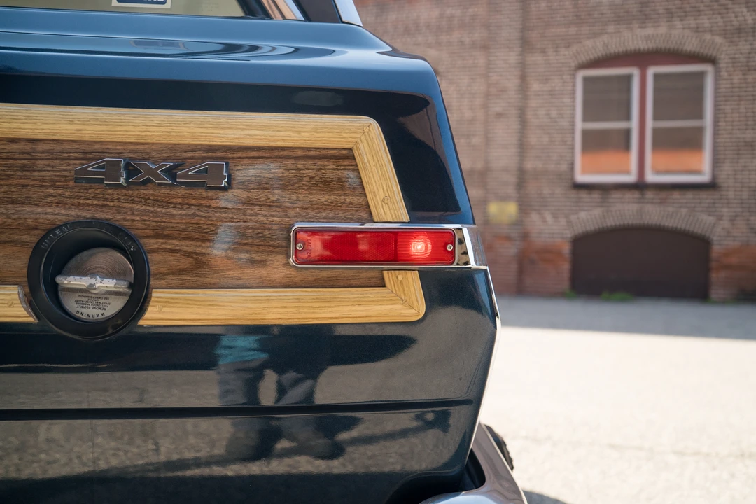 1989 Jeep SJ Grand Wagoneer - Image 30 of 31