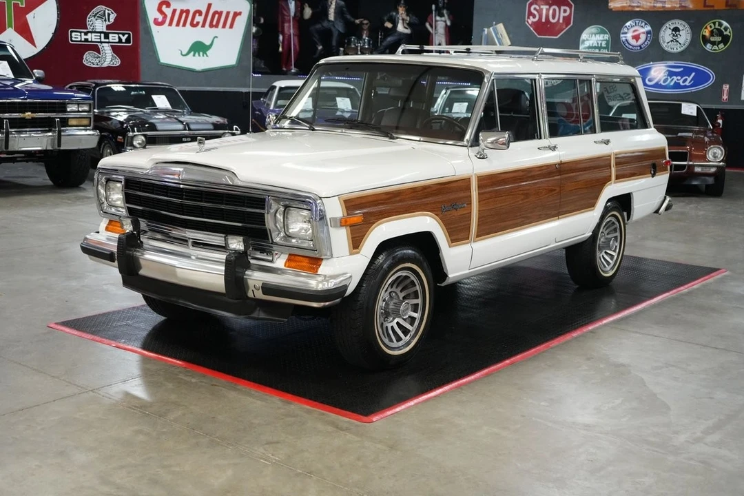 1989 Jeep SJ Wagoneer - Image 2 of 21