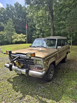 1989 Jeep Grand Wagoneer Sport Utility 4D
