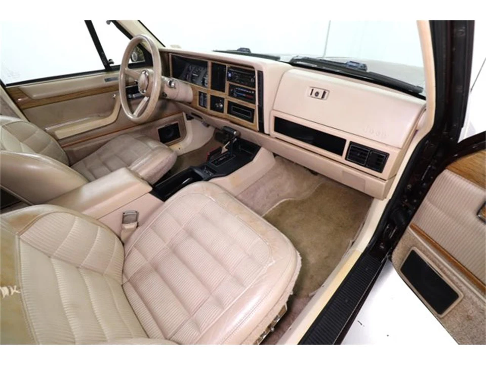 1989 Jeep SJ Wagoneer - Image 16 of 31
