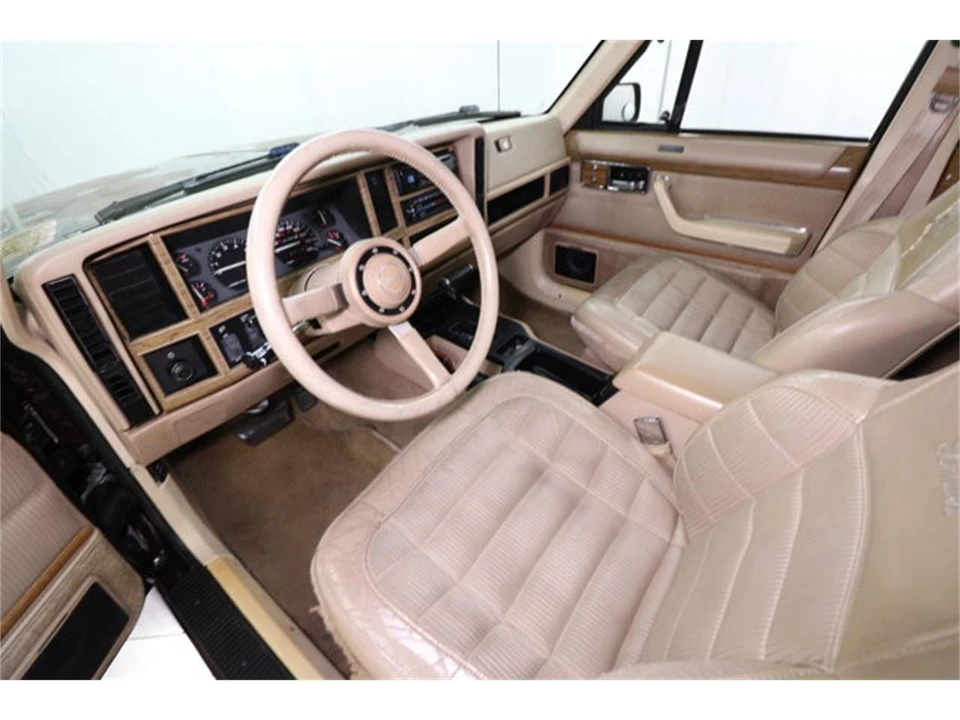 1989 Jeep SJ Wagoneer - Image 9 of 31