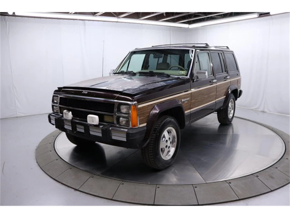 1989 Jeep SJ Wagoneer - Image 2 of 31