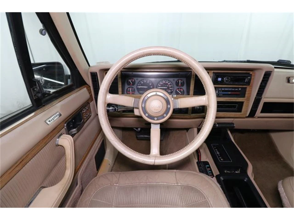 1989 Jeep SJ Wagoneer - Image 10 of 31
