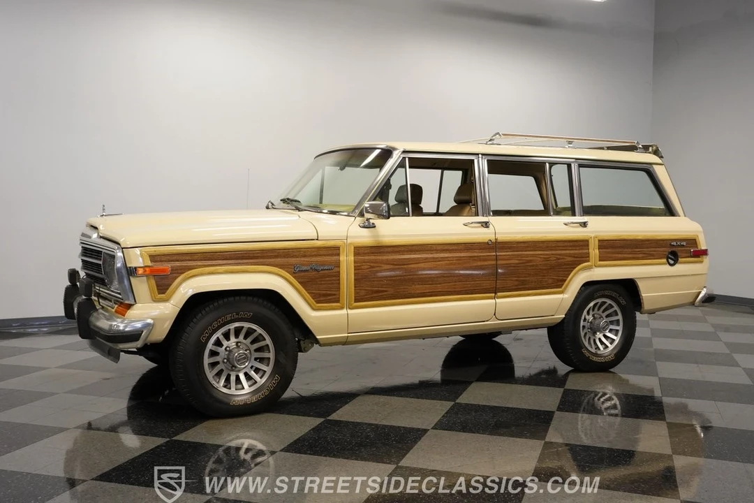 1989 Jeep SJ Wagoneer - Image 7 of 12