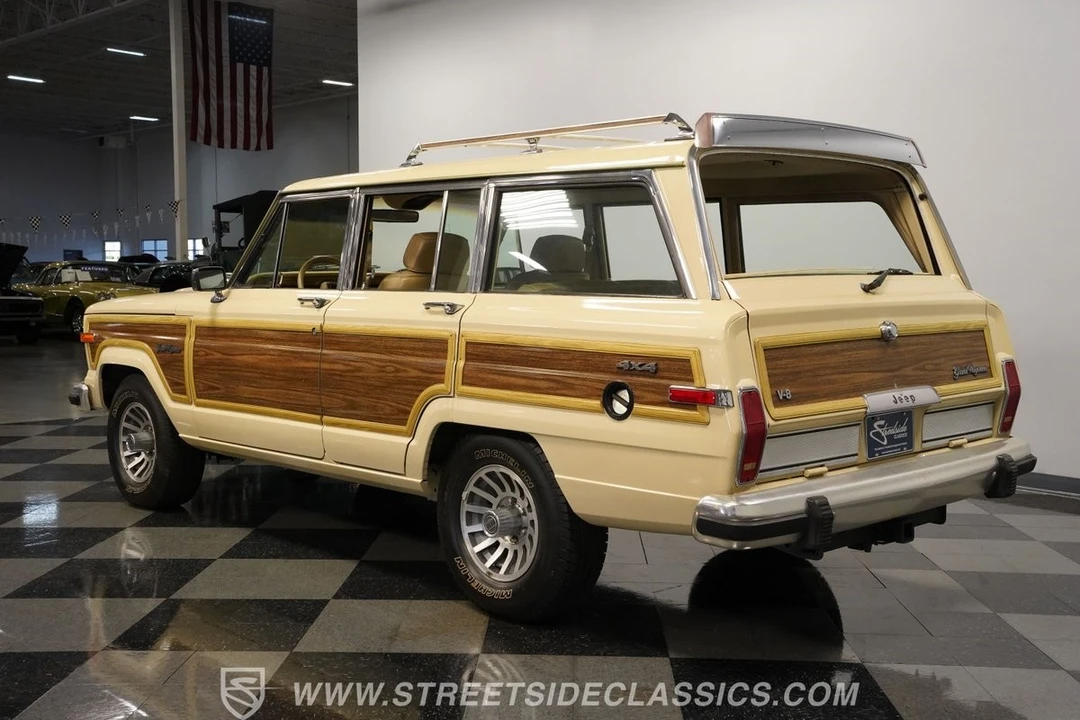 1989 Jeep SJ Wagoneer - Image 10 of 12