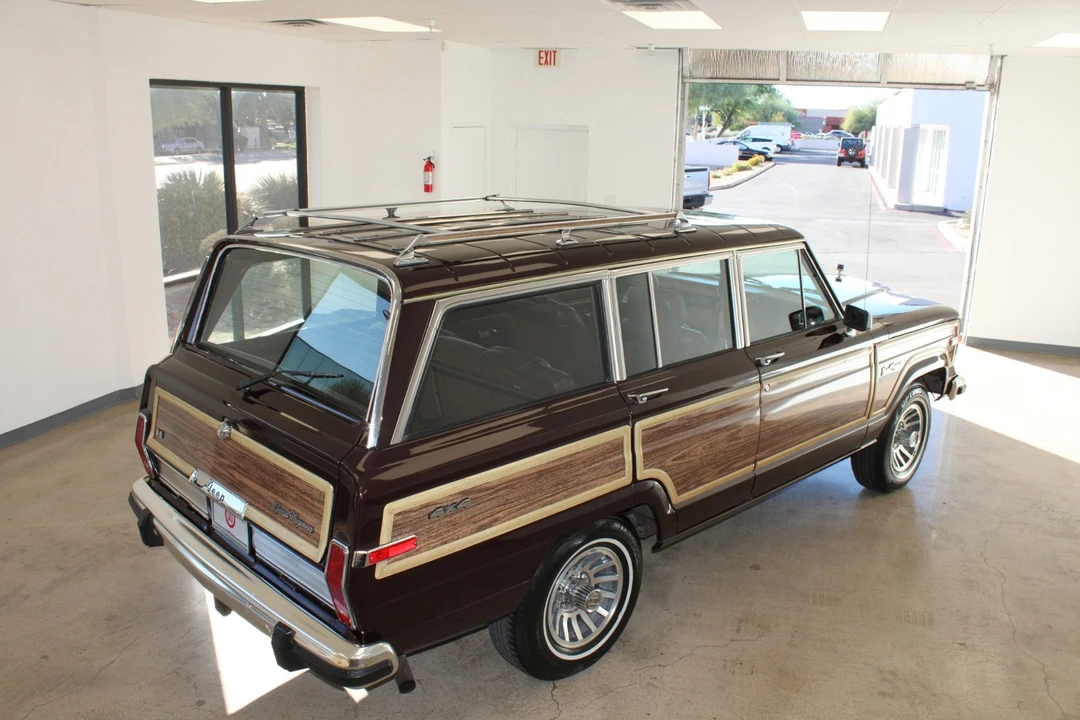 1989 Jeep SJ Wagoneer - Image 24 of 31
