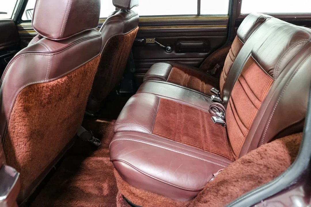 1989 Jeep SJ Wagoneer - Image 16 of 21