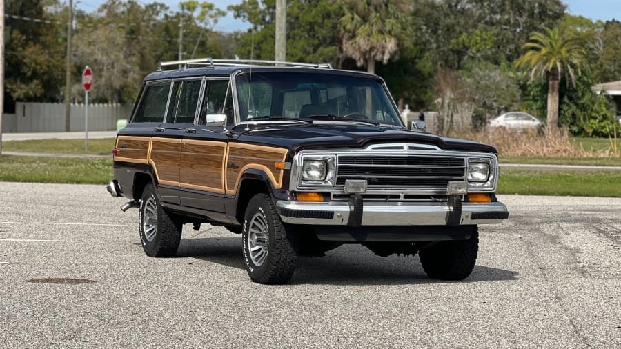 1989 Jeep XJ Wagoneer - Image 9 of 25