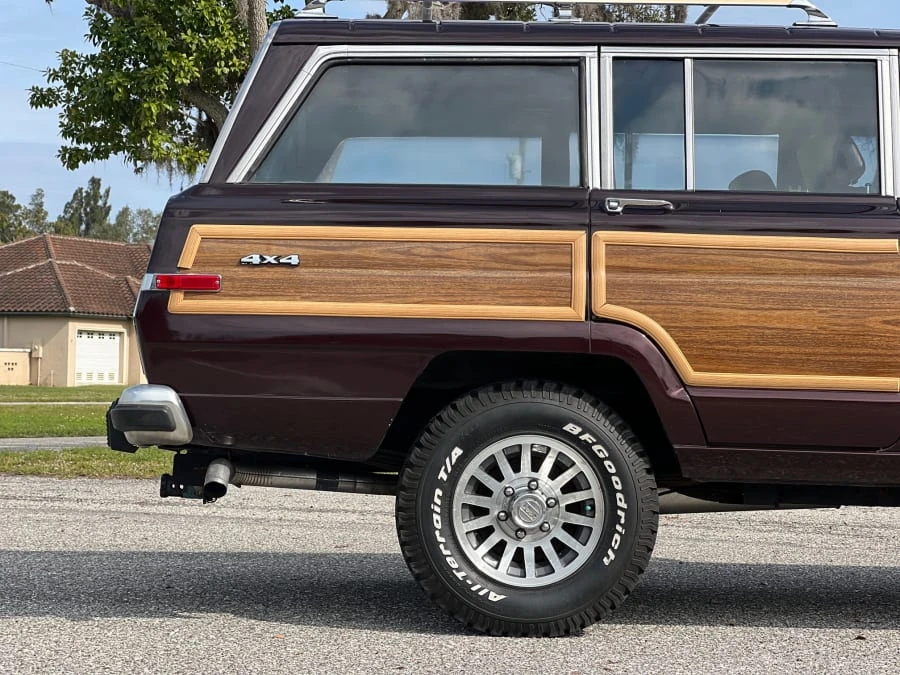 1989 Jeep XJ Wagoneer - Image 12 of 25
