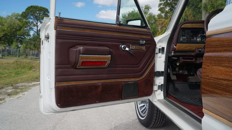 1989 Jeep XJ Wagoneer - Image 4 of 19