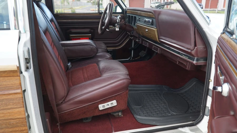 1989 Jeep XJ Wagoneer - Image 6 of 19