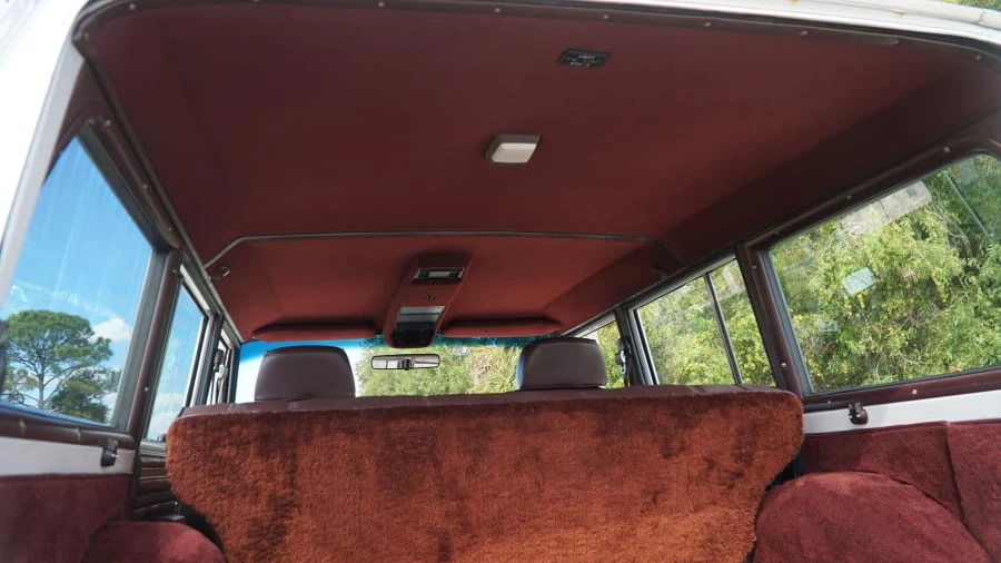1989 Jeep XJ Wagoneer - Image 14 of 19