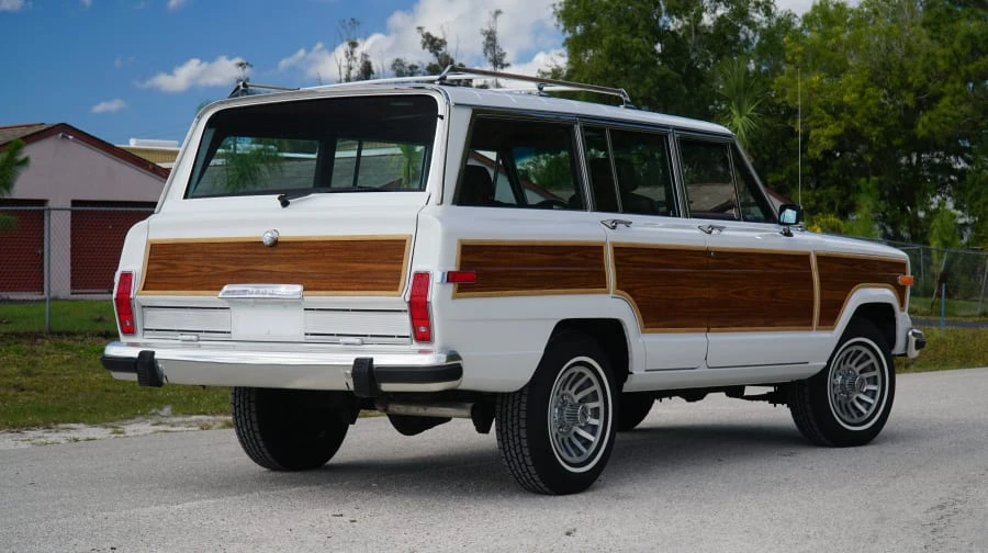 1989 Jeep XJ Wagoneer - Image 17 of 19