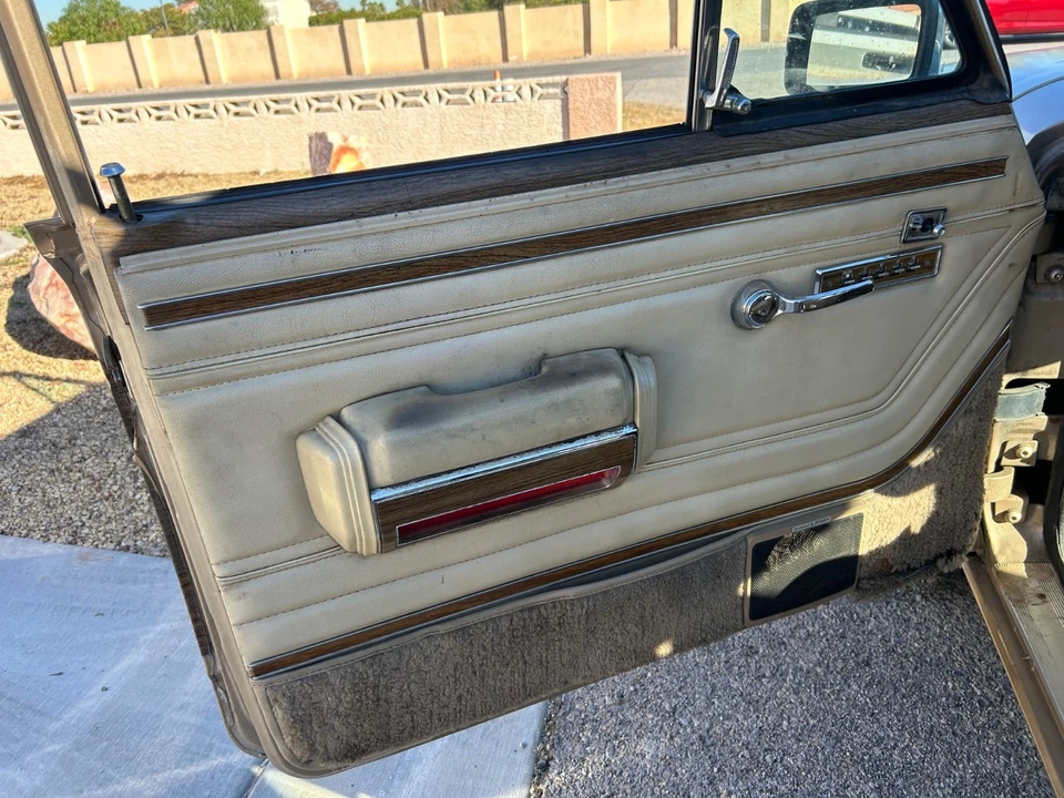 1989 Jeep SJ Wagoneer - Image 17 of 20