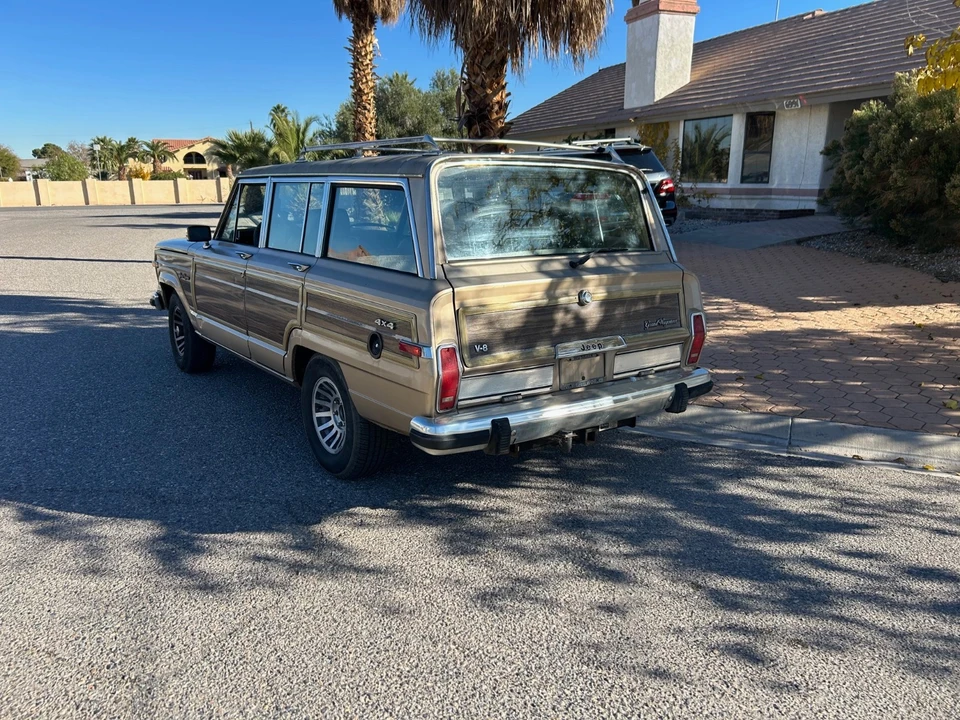 1989 Jeep SJ Wagoneer - Image 7 of 20
