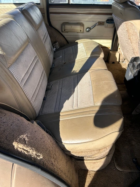 1989 Jeep SJ Wagoneer - Image 14 of 20