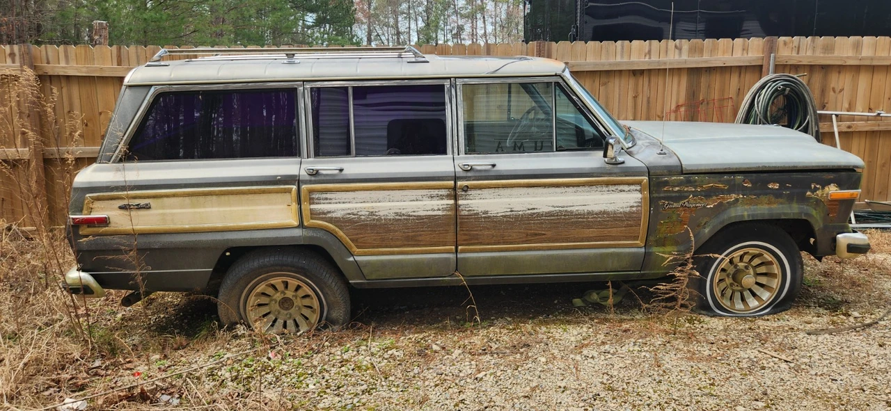 1989 Jeep Wagoneer - Image 7 of 25