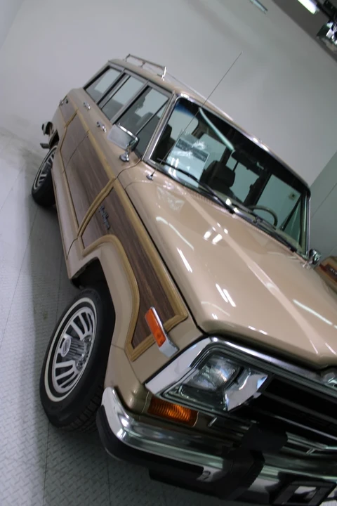 1989 Jeep SJ Wagoneer - Image 12 of 21