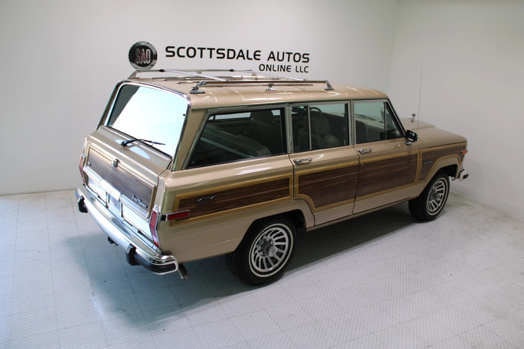 1989 Jeep SJ Wagoneer - Image 22 of 31