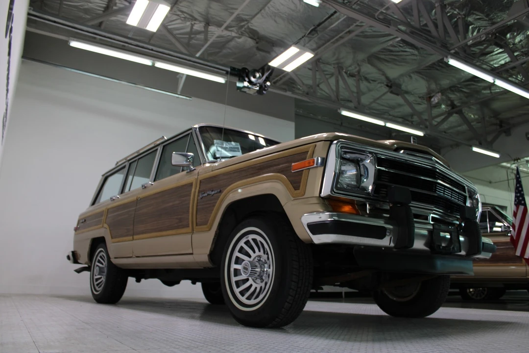 1989 Jeep SJ Wagoneer - Image 19 of 31