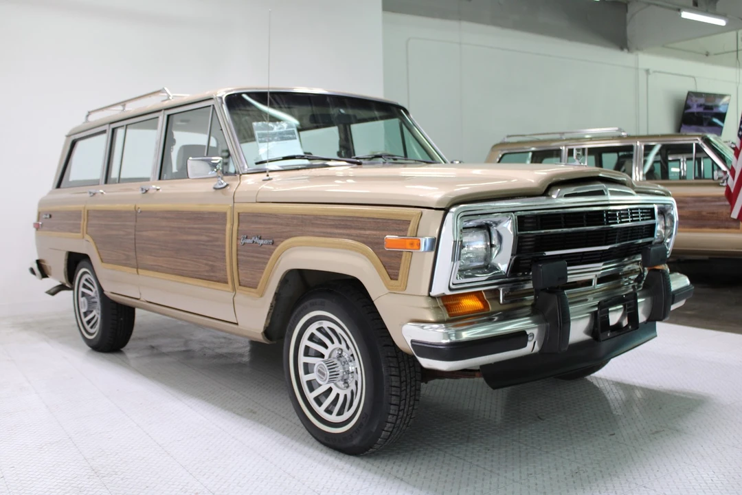 1989 Jeep SJ Wagoneer - Image 10 of 31