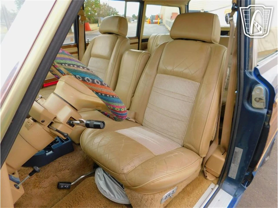 1989 Jeep SJ Wagoneer - Image 11 of 31