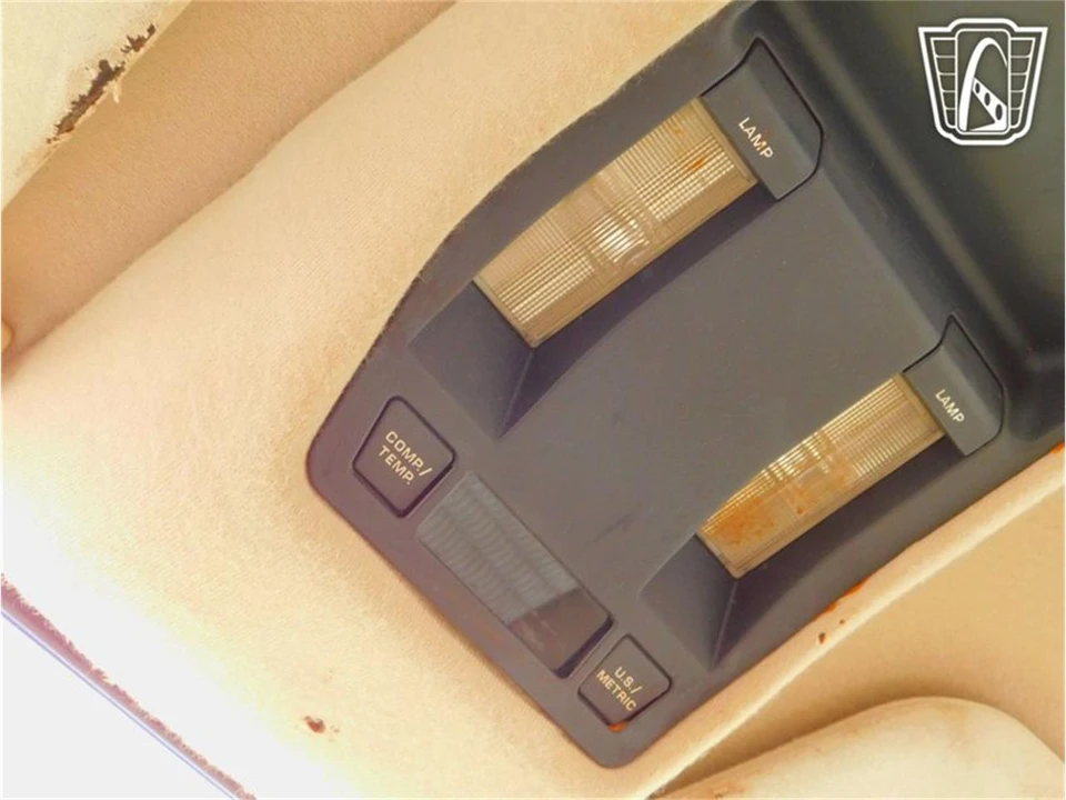 1989 Jeep SJ Wagoneer - Image 16 of 31