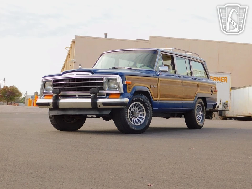 1989 Jeep SJ Wagoneer - Image 3 of 12