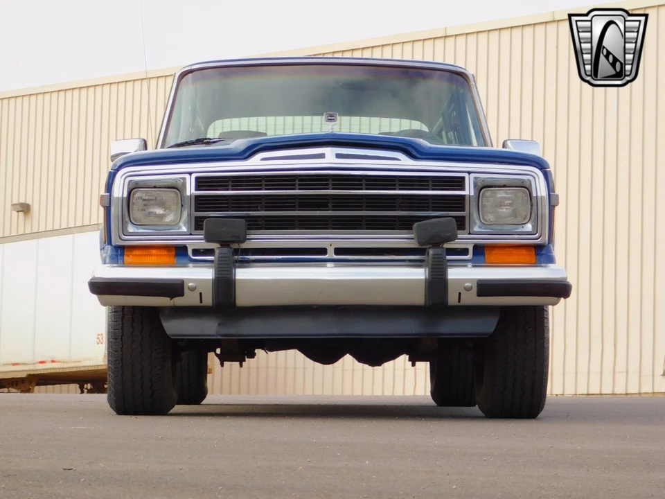 1989 Jeep SJ Wagoneer - Image 10 of 12