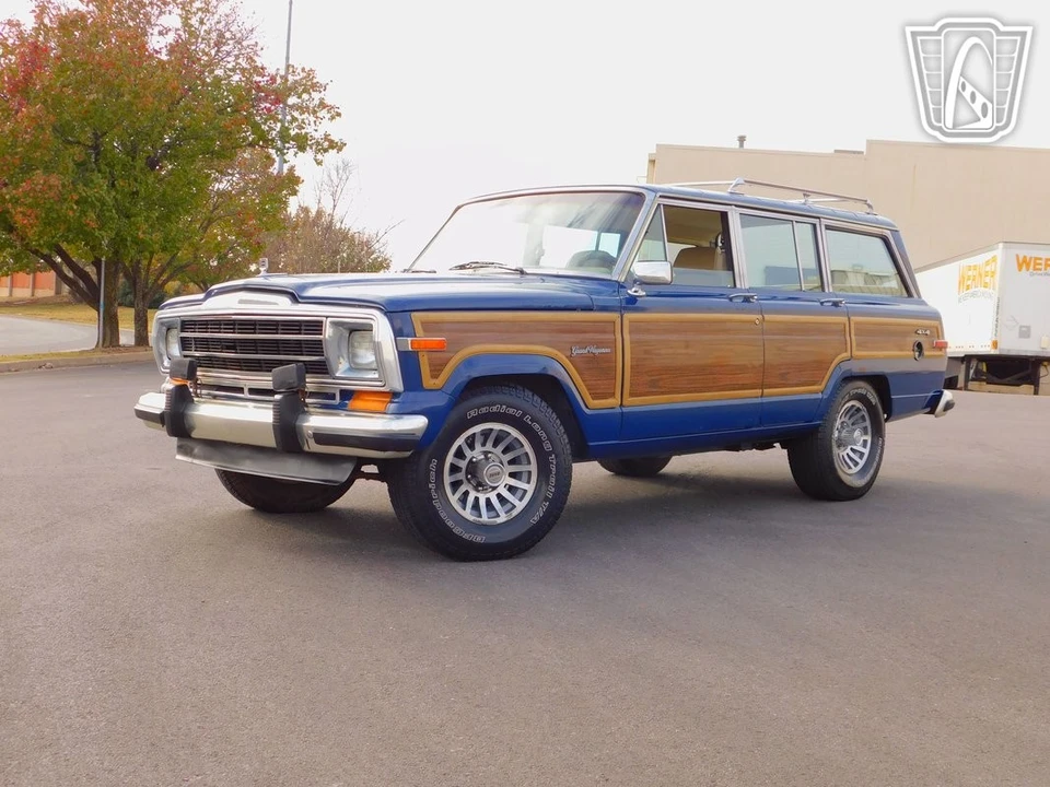 1989 Jeep SJ Wagoneer - Image 11 of 12