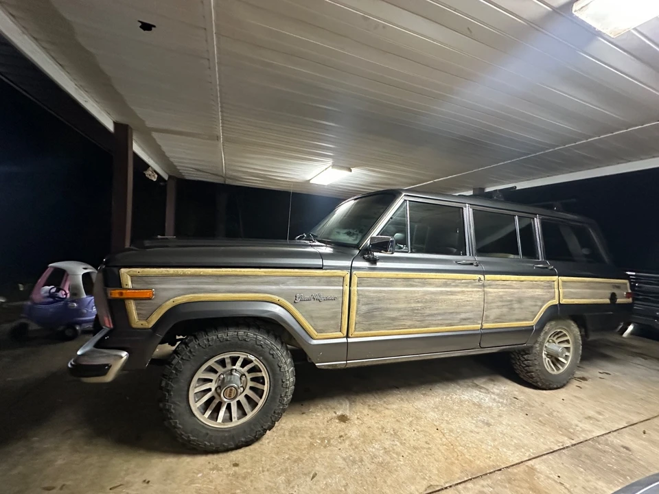 1989 Jeep SJ Wagoneer - Image 6 of 9
