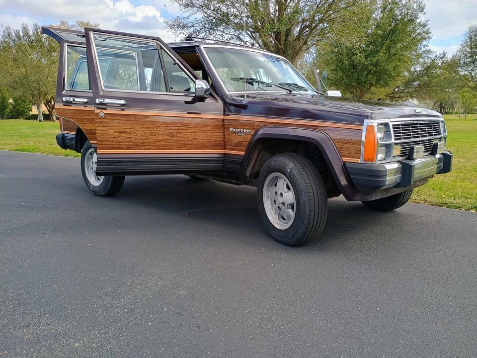 1989 Jeep XJ Wagoneer - Image 17 of 31