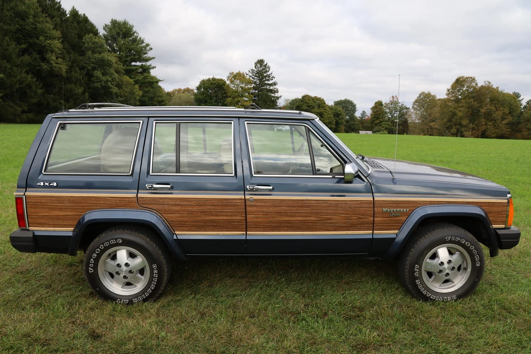 1989 Jeep XJ Wagoneer - Image 10 of 31