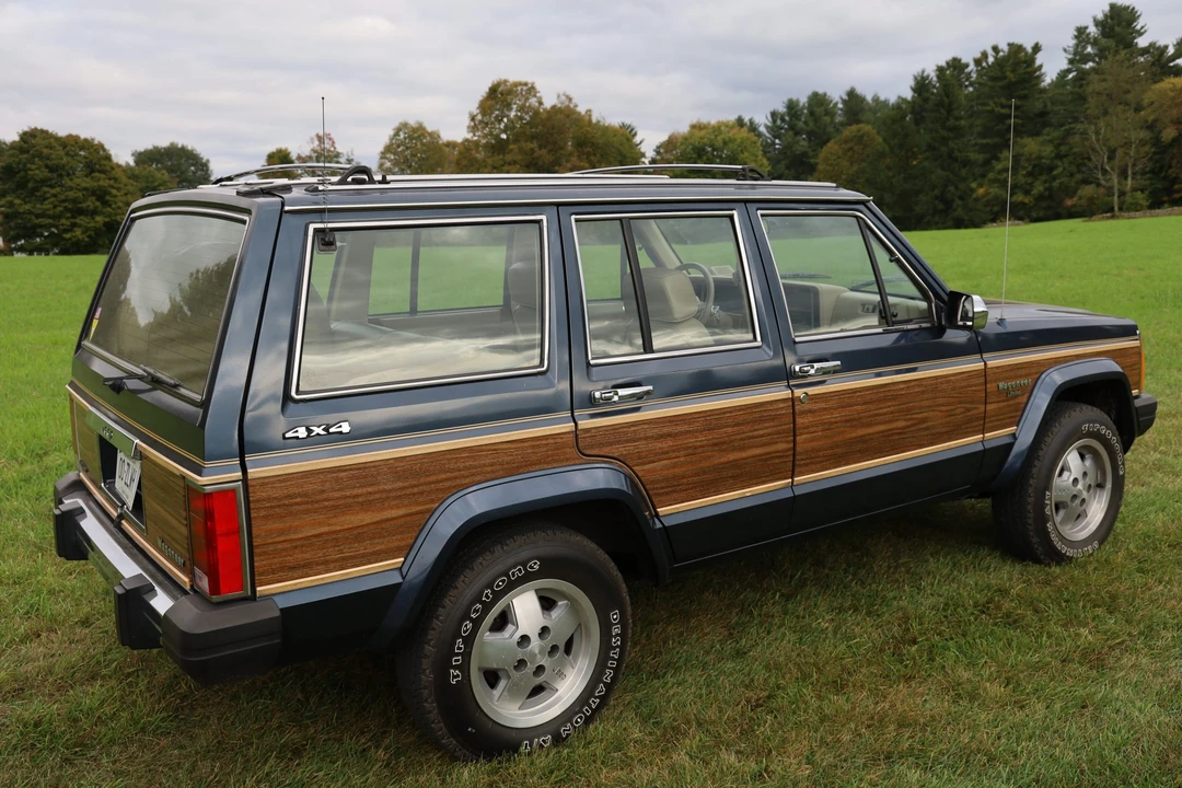 1989 Jeep XJ Wagoneer - Image 11 of 31