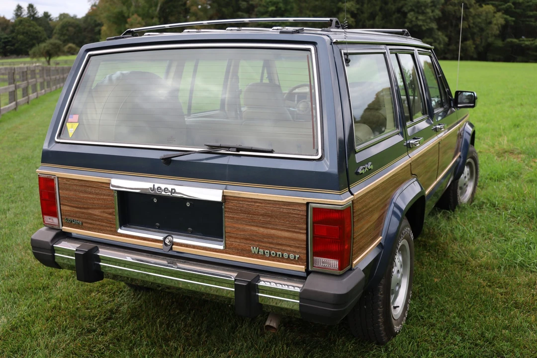 1989 Jeep XJ Wagoneer - Image 12 of 31